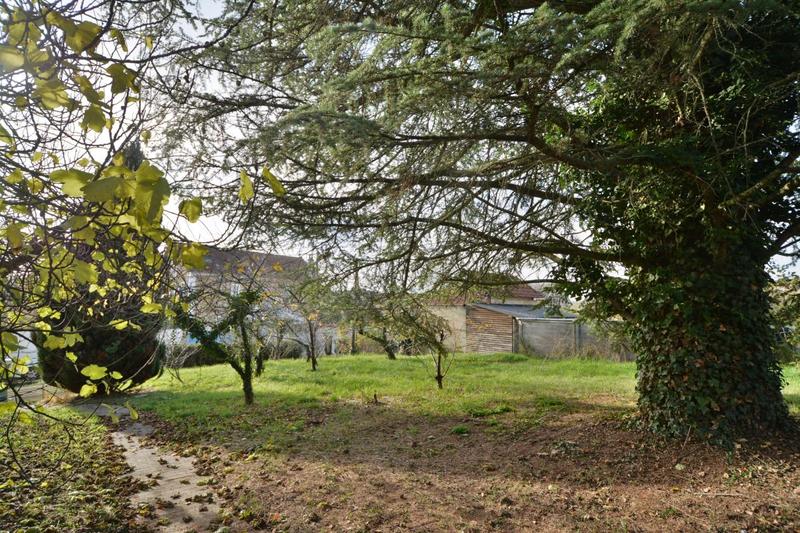 Terrain constructible - 453 m²