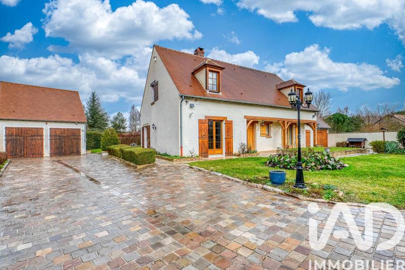 Maison - 142 m² - 7 pièces