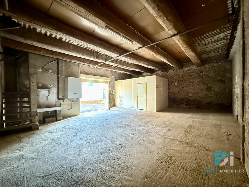 Maison - 160 m² - 4 pièces