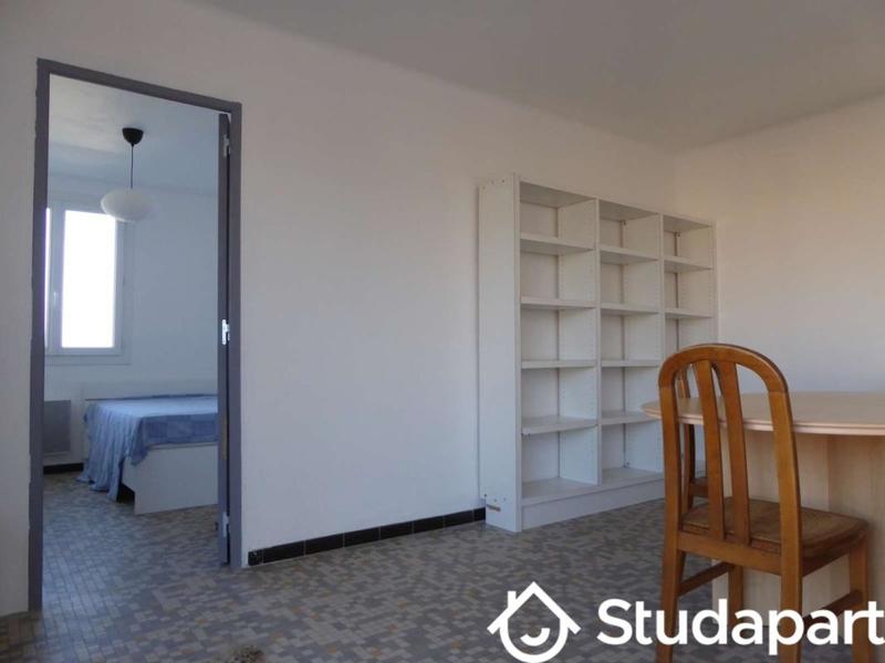 Chambre - 9 m² - 1 pièce