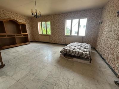 Maison - 173 m² - 5 pièces