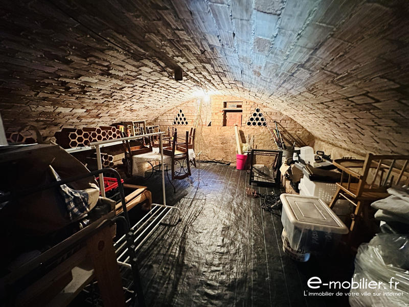 Maison - 101 m² - 5 pièces