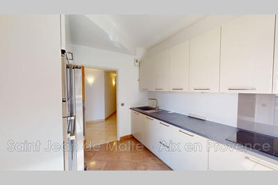 Appartement - 87 m² - 3 pièces