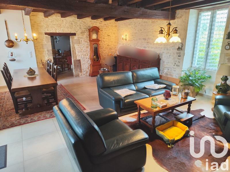 Maison - 180 m² - 6 pièces