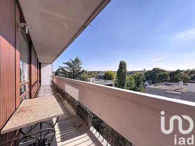 Appartement - 92 m² - 5 pièces