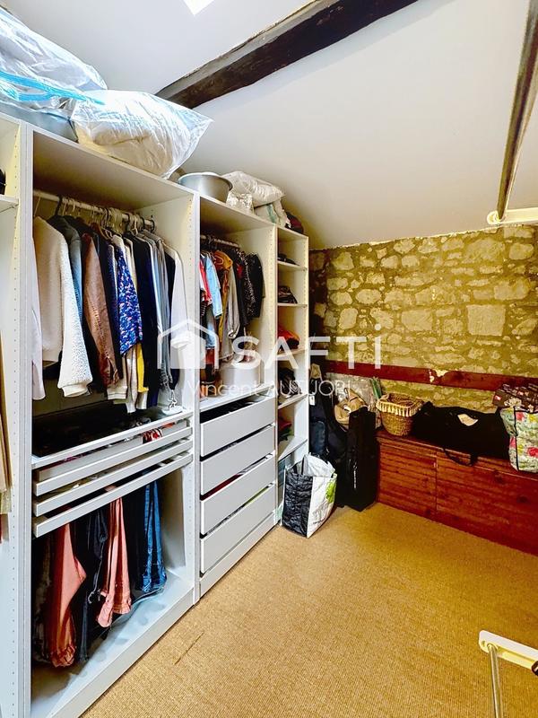 Maison - 198 m² - 7 pièces