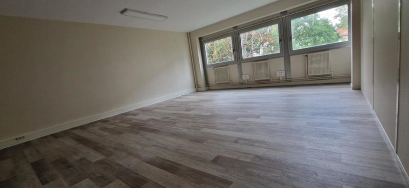 Bureau - 108 m²