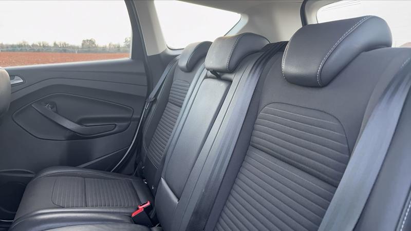 Ford Kuga 1.5 EcoBoost 150 4x2 Titanium