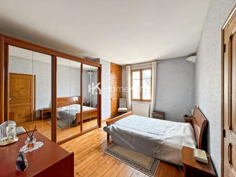 Maison - 90 m² - 3 pièces