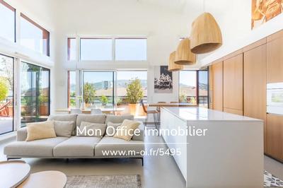 Duplex - 90 m² - 4 pièces