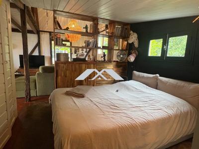 Maison - 102 m² - 6 pièces