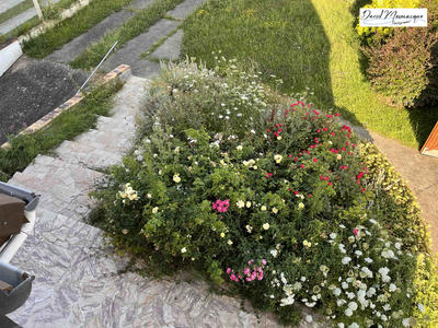 Maison - 207 m² - 9 pièces