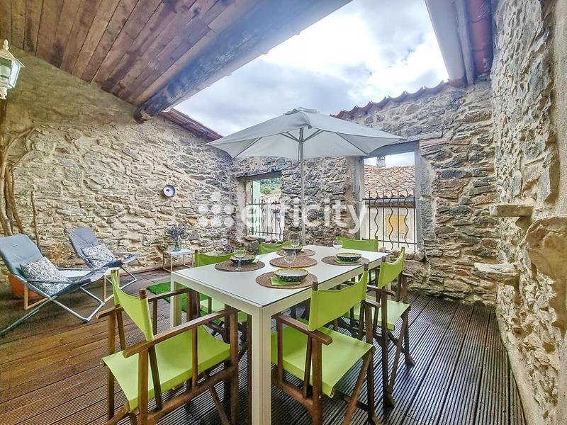 Maison - 135 m² - 5 pièces