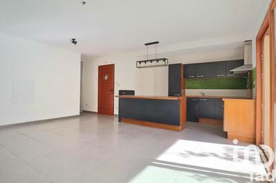 Appartement - 75 m² - 3 pièces