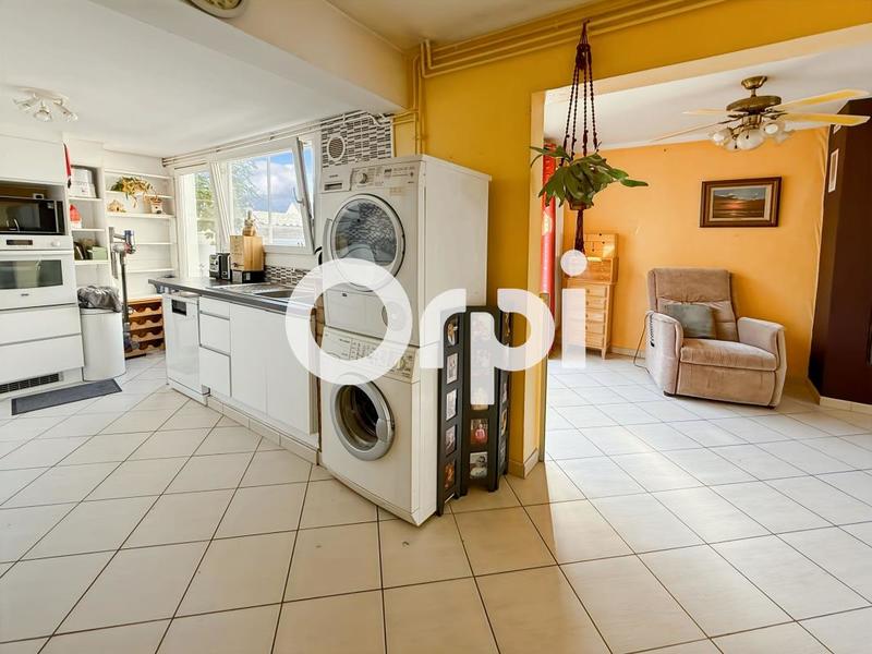 Maison - 77 m² - 4 pièces