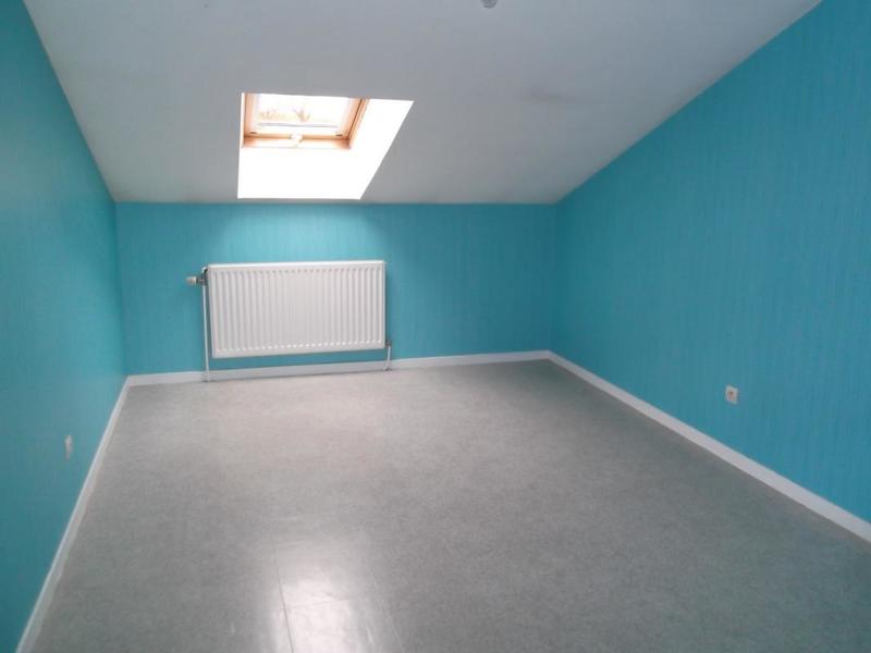 Appartement - 104 m² - 4 pièces