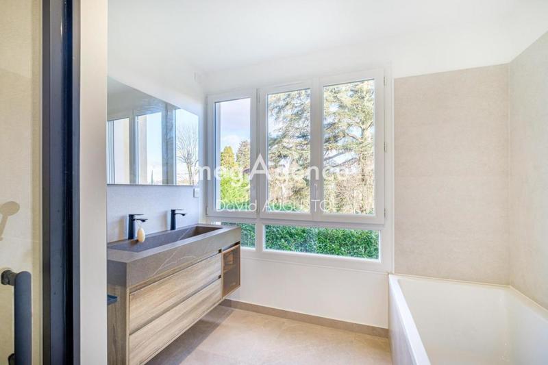 Appartement - 74 m² - 3 pièces