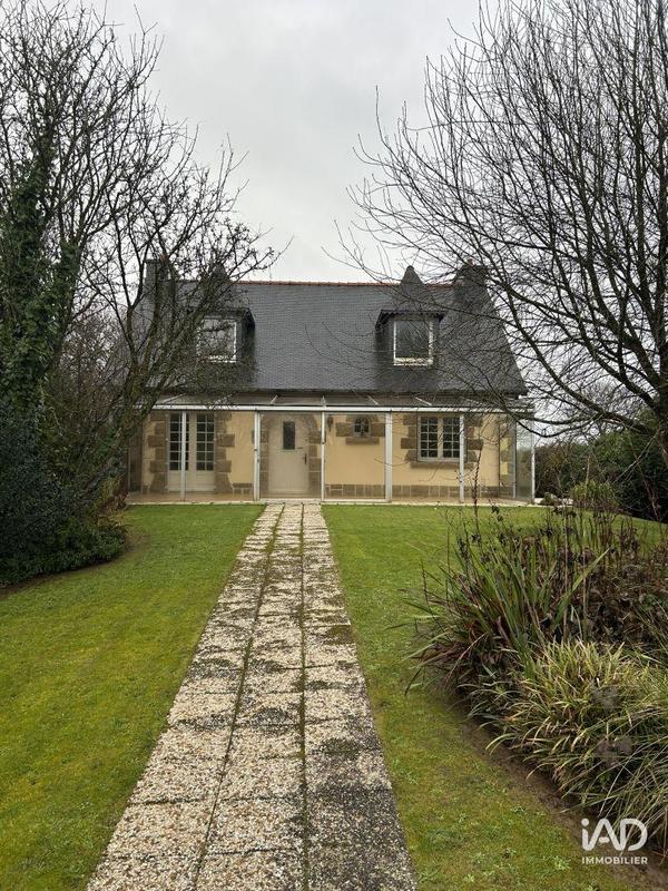 Maison - 138 m² - 7 pièces