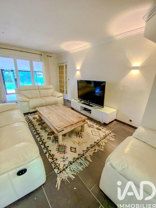 Maison - 140 m² - 6 pièces