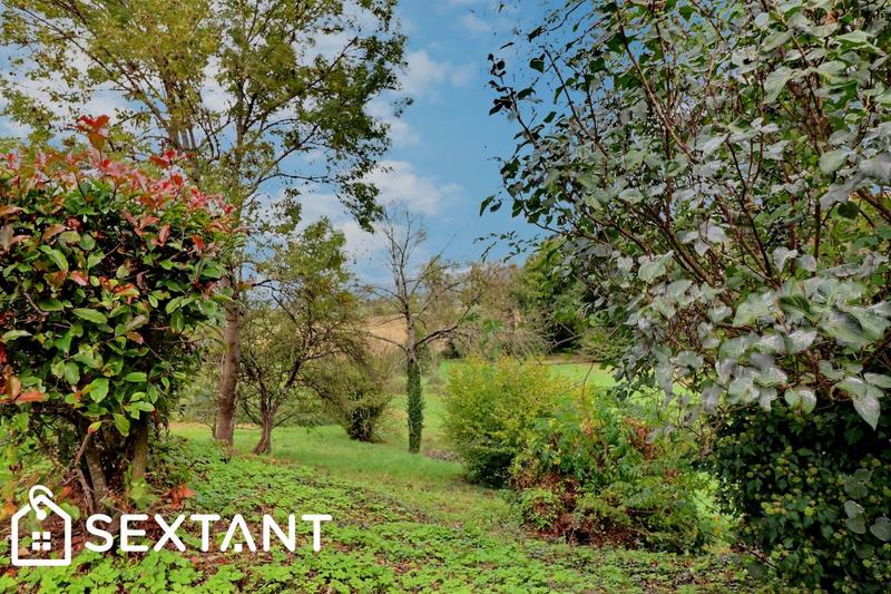 Propriété - 175 m² - 7 pièces