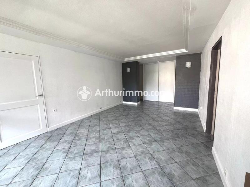 Appartement - 84 m² - 4 pièces