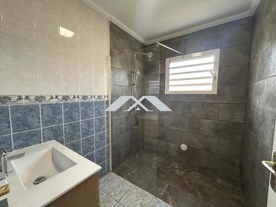 Maison traditionnelle - 142 m² - 5 pièces