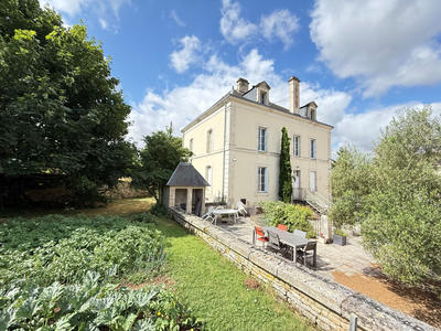 Maison - 200 m² - 7 pièces