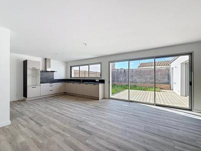 Maison - 142 m² - 6 pièces