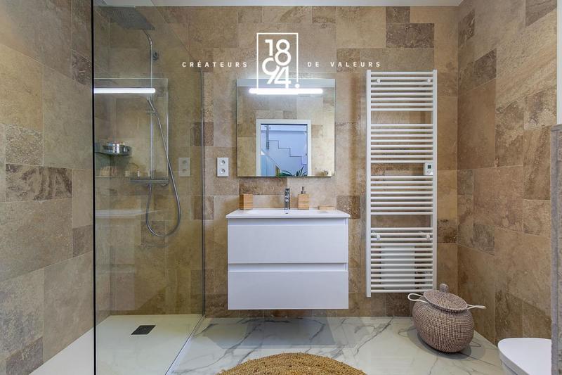 Maison - 180 m² - 5 pièces