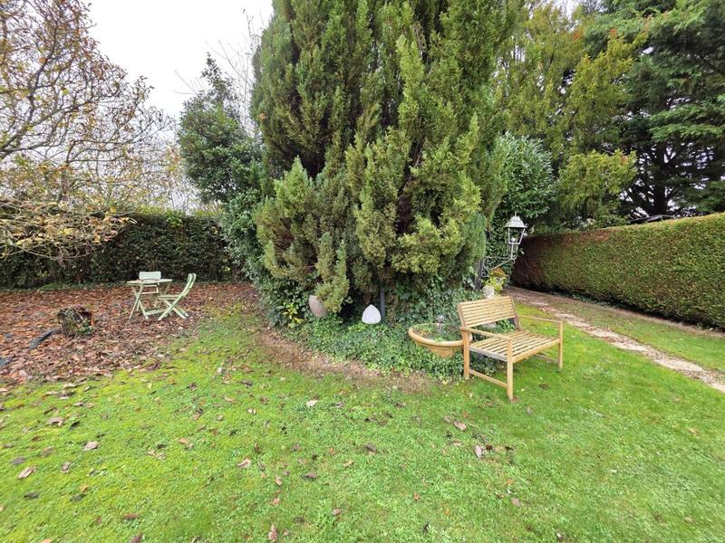 Maison ancienne - 148 m² - 8 pièces