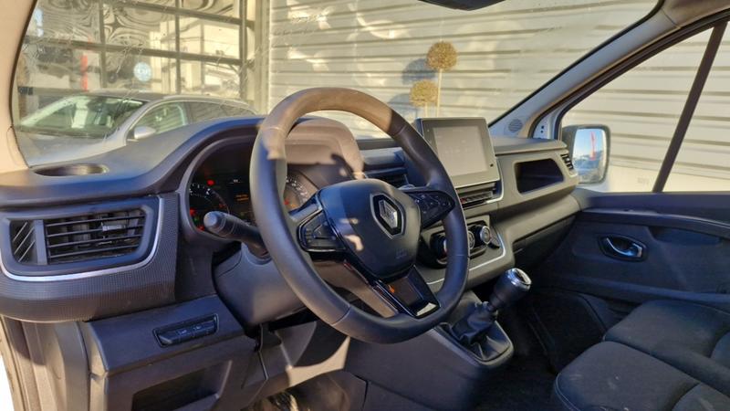 Renault Trafic Fourgon l2h1 3000 kg blue dci 130 grand confort