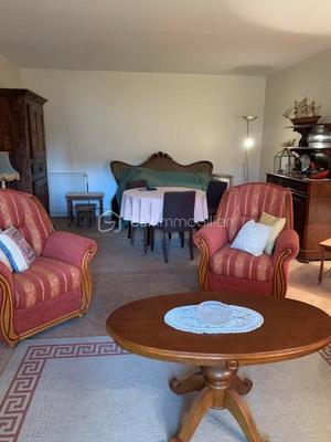 Maison ancienne - 353 m² - 8 pièces