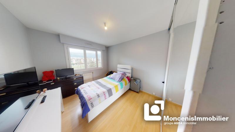 Appartement - 98 m² - 5 pièces