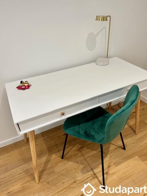 Chambre - 18 m² - 1 pièce