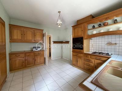 Maison traditionnelle - 102 m² - 4 pièces