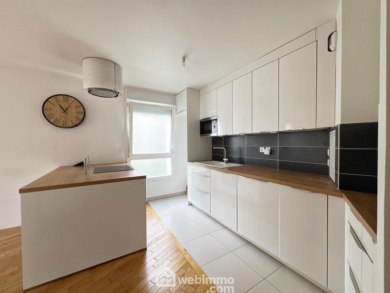 Appartement - 100 m² - 5 pièces