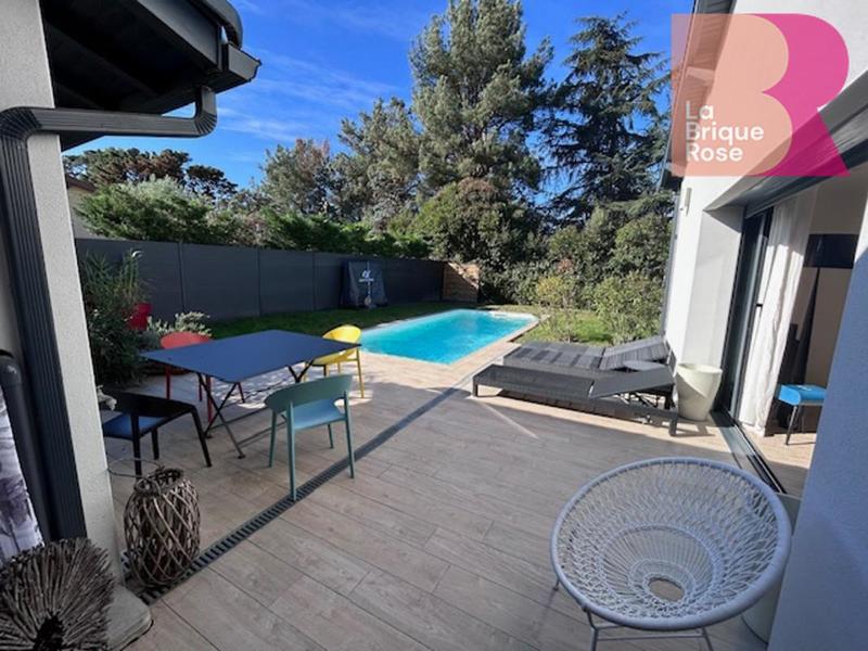 Maison - 140 m² - 6 pièces