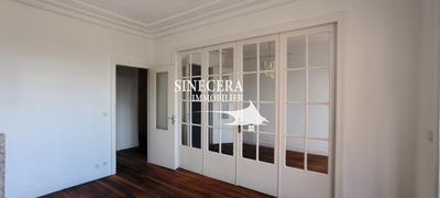 Appartement - 87 m² - 3 pièces