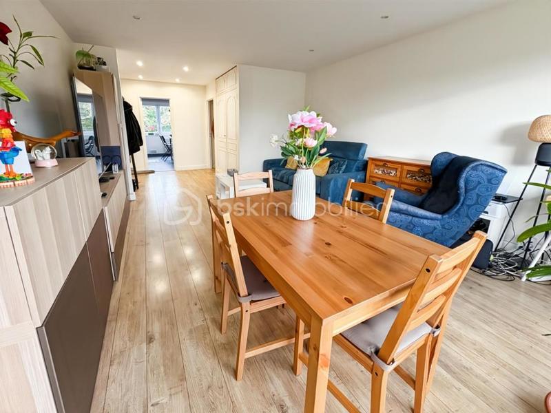 Appartement - 75 m² - 4 pièces