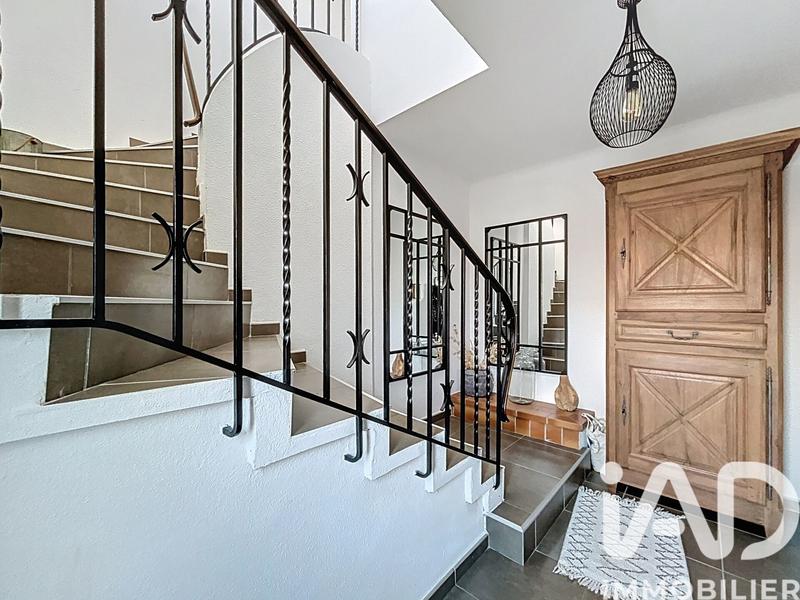 Appartement - 104 m² - 4 pièces