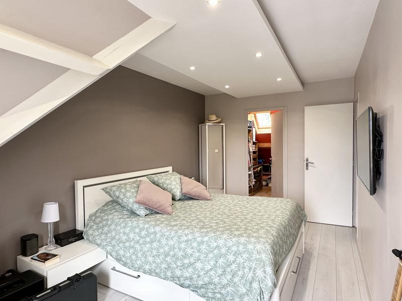 Maison - 96 m² - 4 pièces