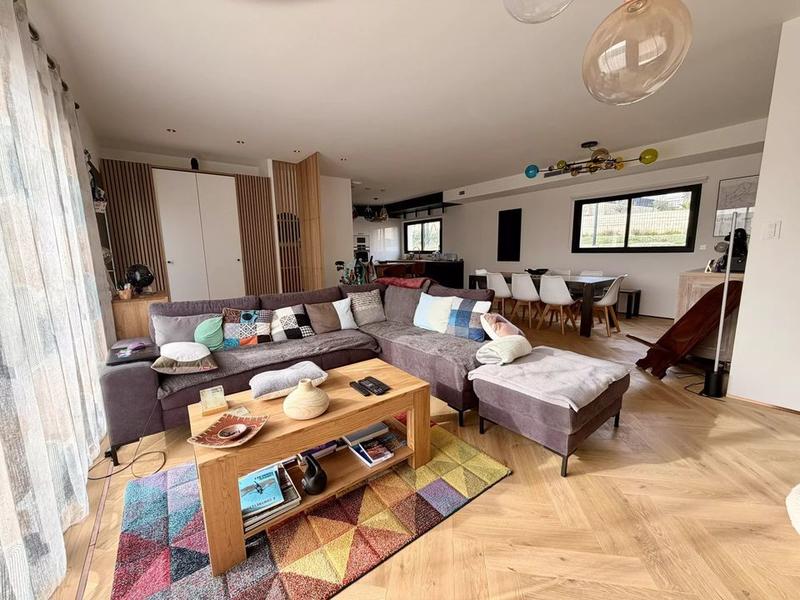 Villa - 120 m² - 4 pièces