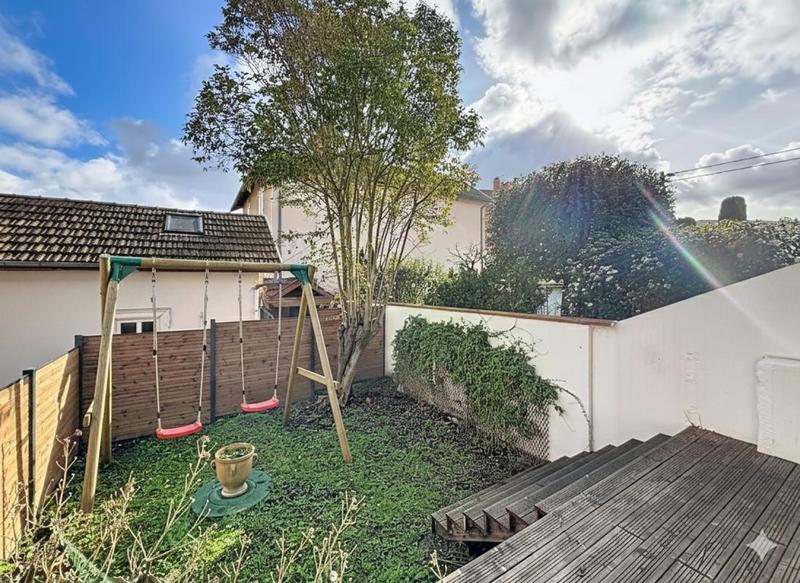 Maison - 141 m² - 4 pièces