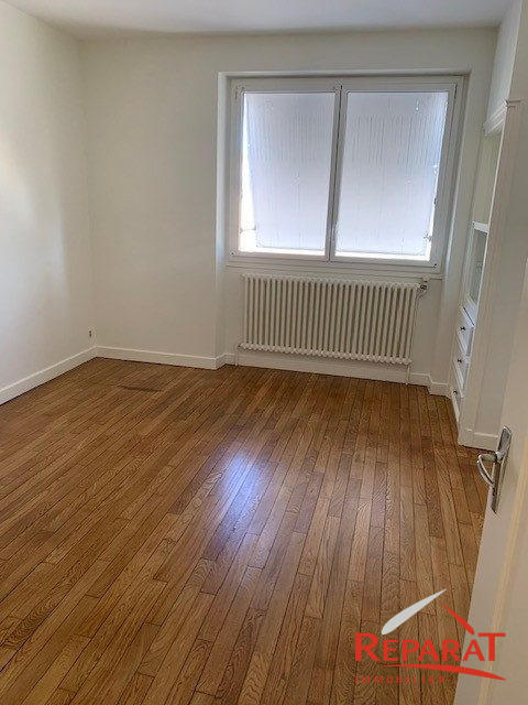 Appartement - 98 m² - 4 pièces