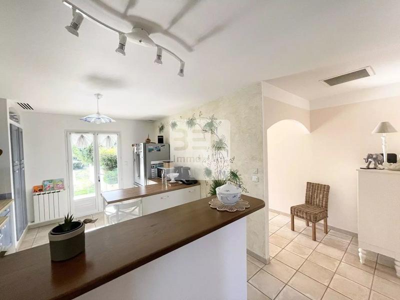 Villa - 225 m² - 7 pièces