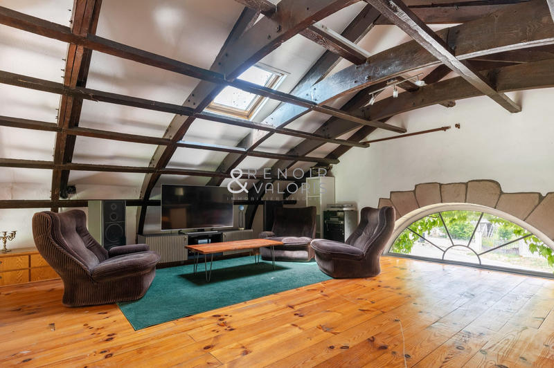 Maison - 105 m² - 5 pièces