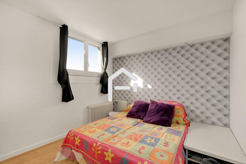 Maison - 478 m² - 12 pièces