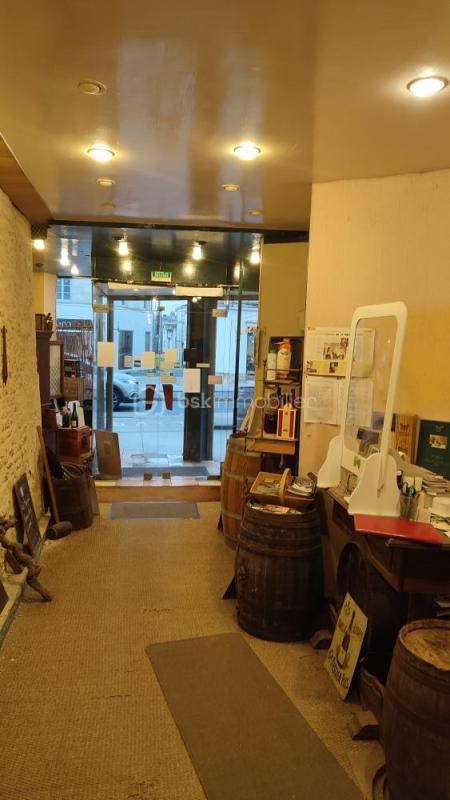 Immeuble - 240 m² - 8 pièces