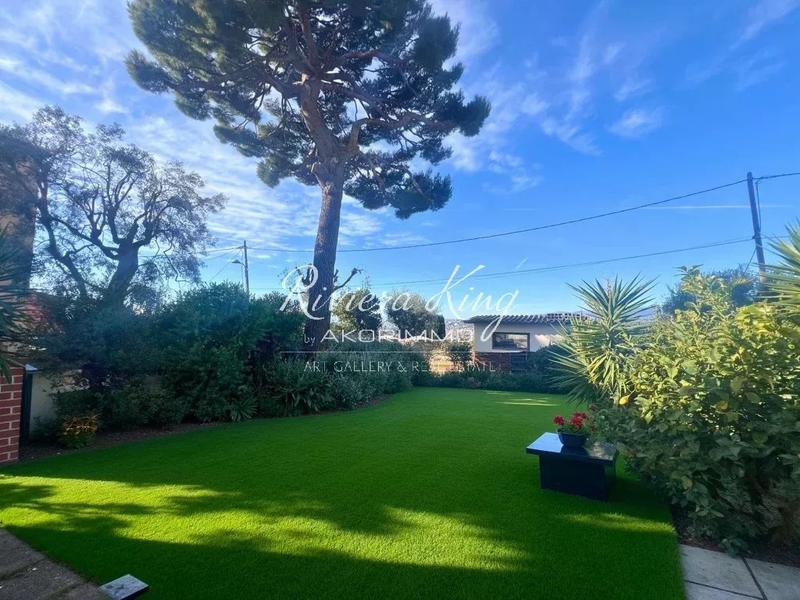 Penthouse - 125 m² - 4 pièces