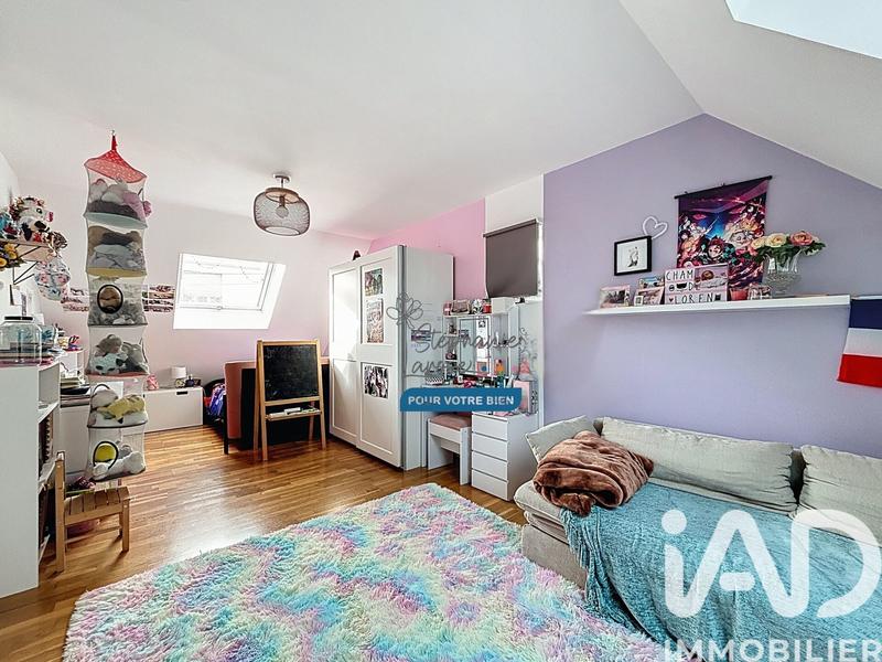 Maison - 140 m² - 5 pièces